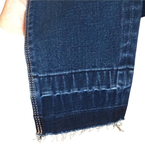 NWT! Express jeans leggings low rise. - Picture 3 of 10